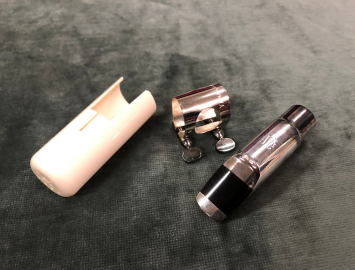 Yanagisawa 7 Metal Mouthpiece for Soprano saxophone with Ligature and Cap